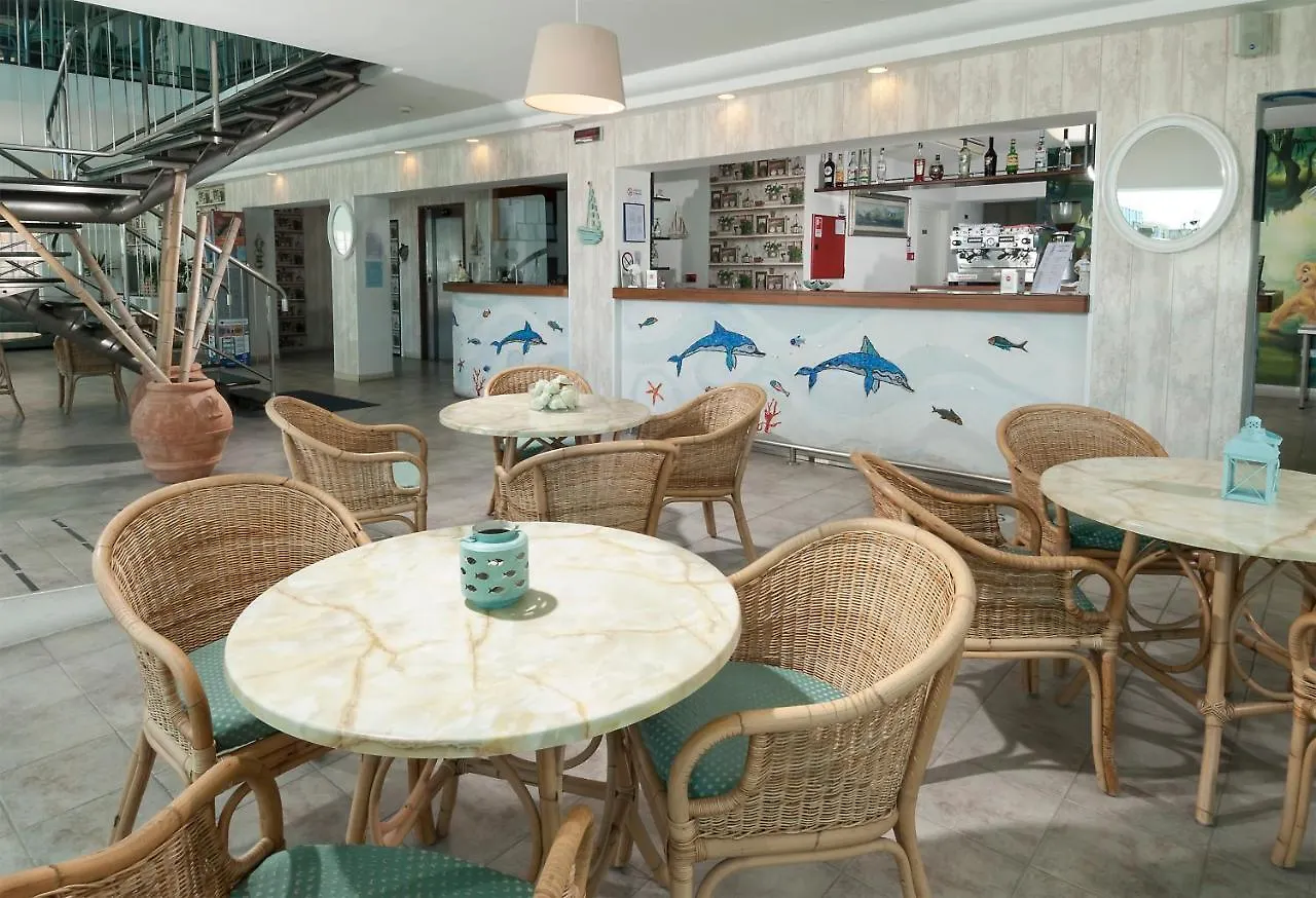 Hotel International Direttamente Sulla Sabbia Misano Adriatico